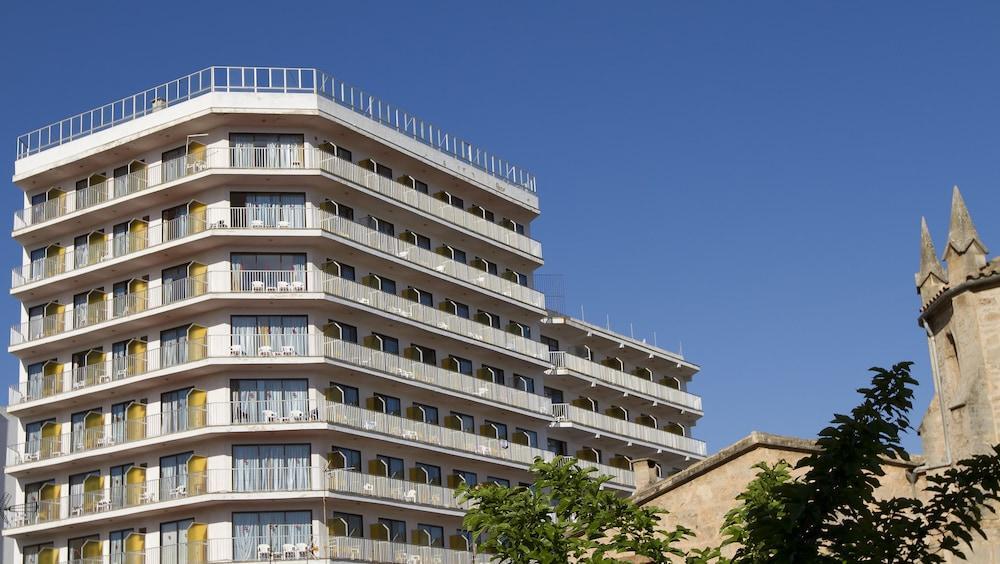Bluesea Arenal Tower Adults Only Otel S'Arenal Dış mekan fotoğraf